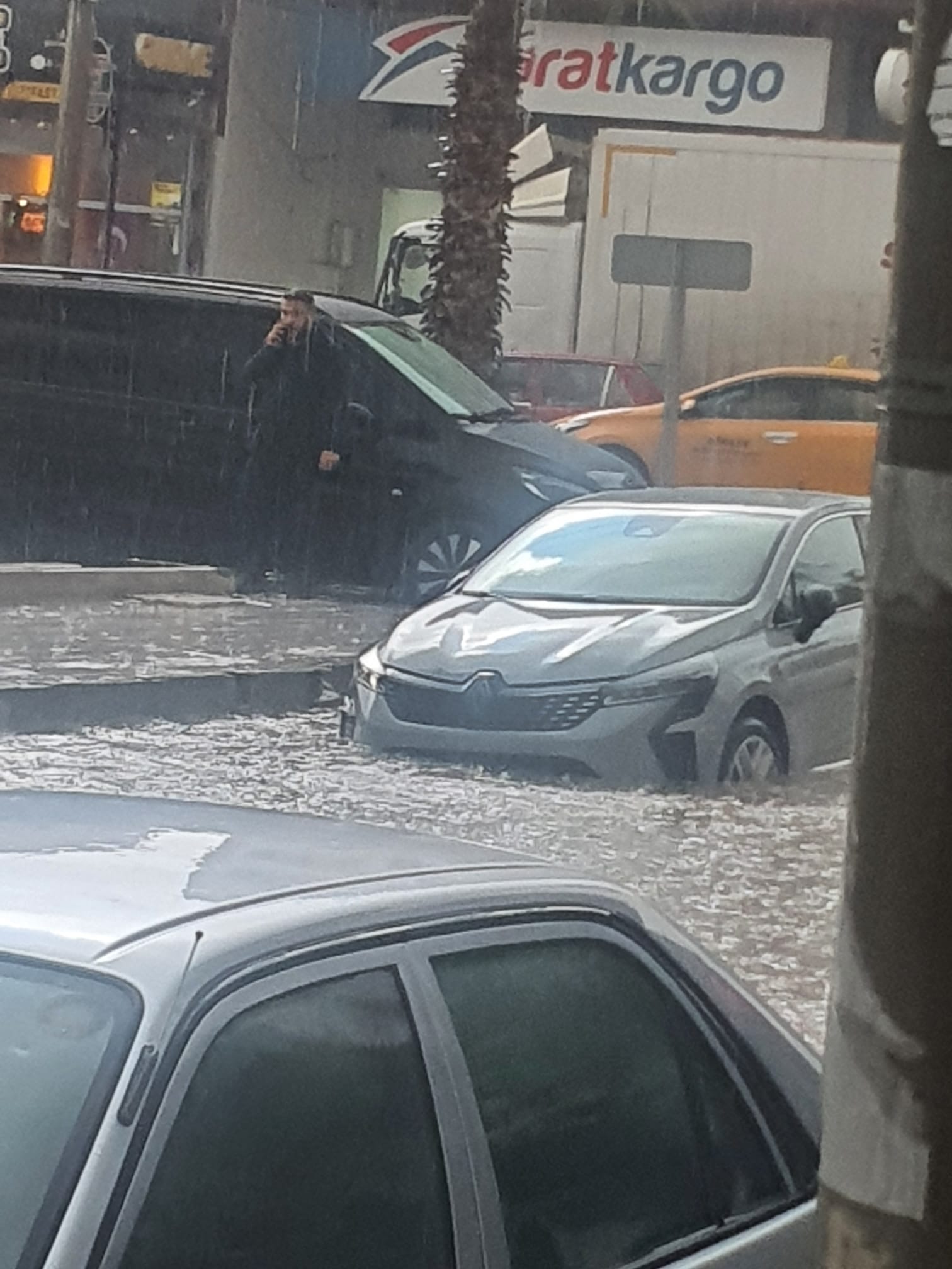 Osmaniye De Bardaktan Boşalırcasına Bereket Yağıyor (2)