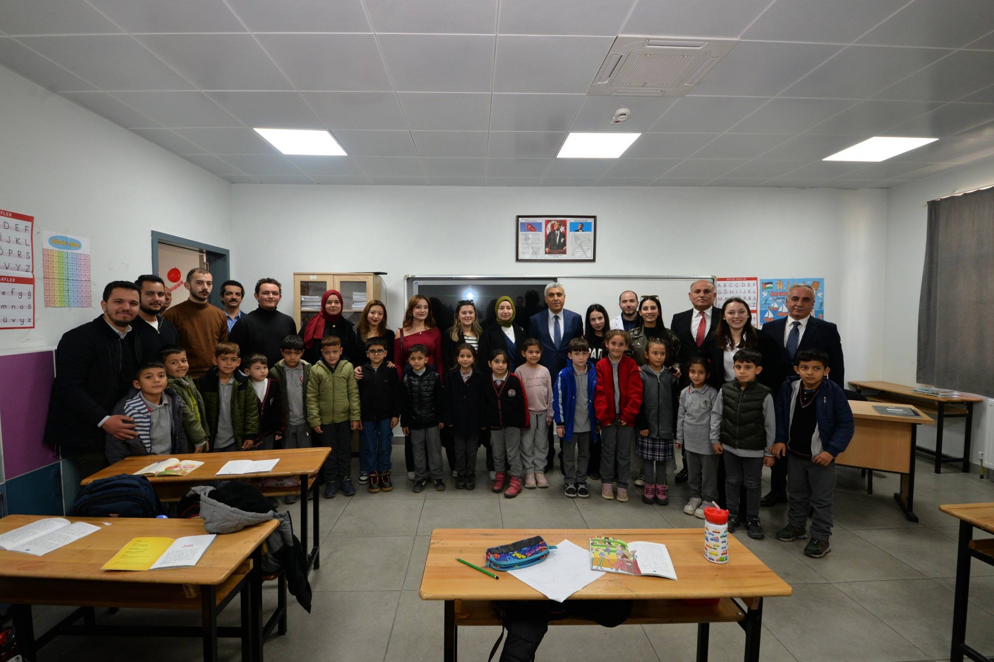 Osmaniye Vakfı’ndan Issızca Okuluna Kitap Desteği4