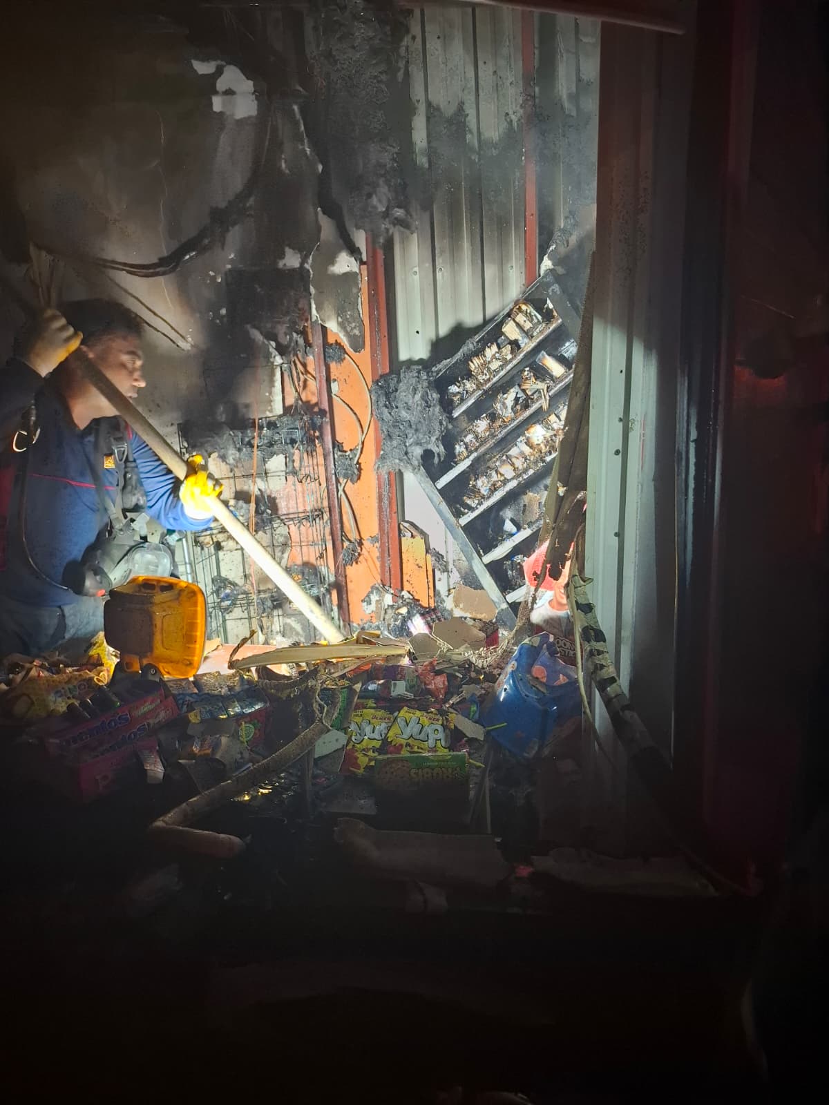 Osmaniye’de Market Yangını (2)