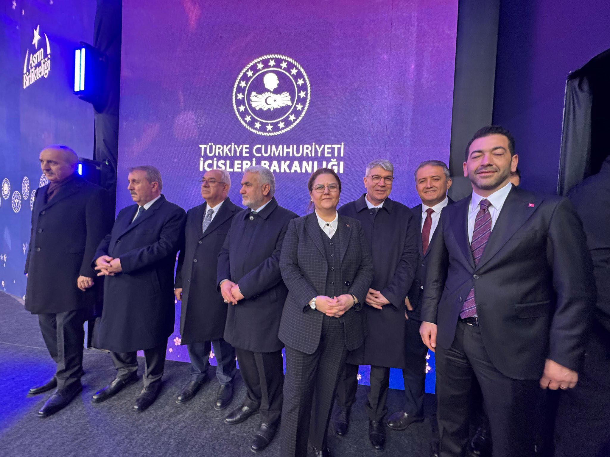 Şahin “Osmaniyeliler Cumhurbaşkanımızı Bağrına Bastı”