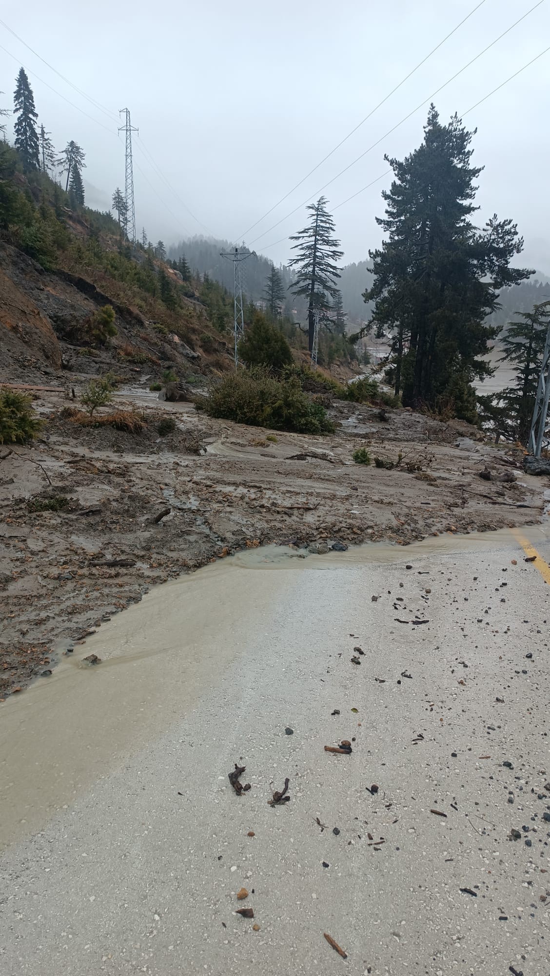 Sumbas Bağdaş Yolunda Heyelan