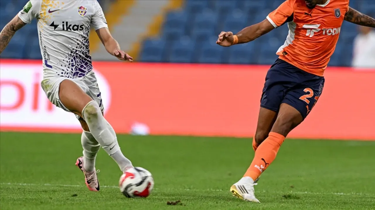 Süper Lig’de Heyecan Eyüpspor Başakşehir Karşılaşıyor1