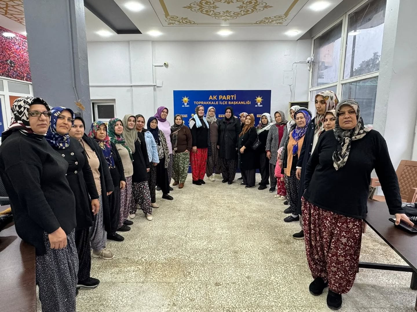 Toprakkale Kadın Kolları Başkan Akgün’e Destek Verdi4