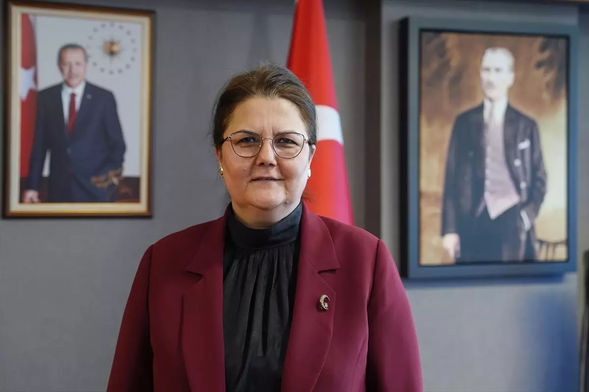 Derya Yanık - Ak Parti Osmaniye Milletvekili