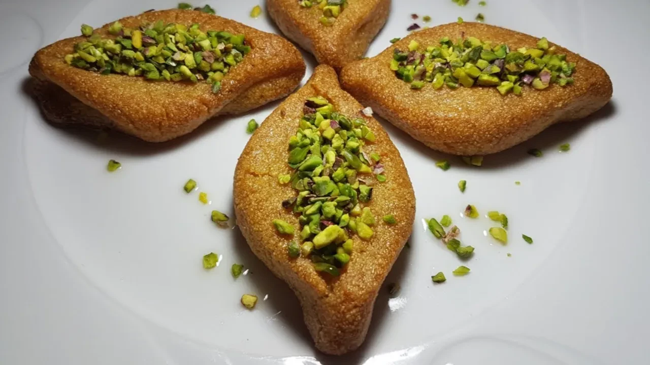 Donatan Karnıyarık Tatlısı (2)