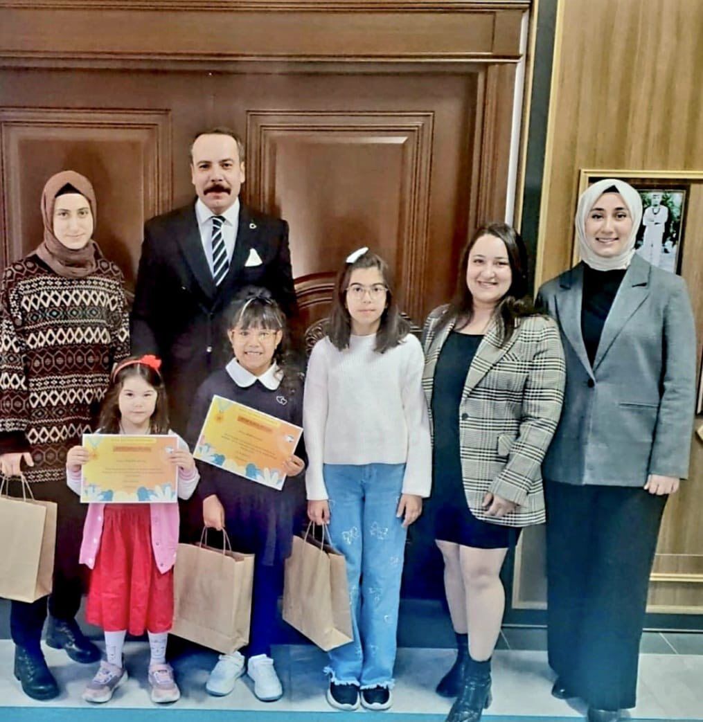 Erzin’de Kütüphaneler Haftası Ödül Töreni (2)