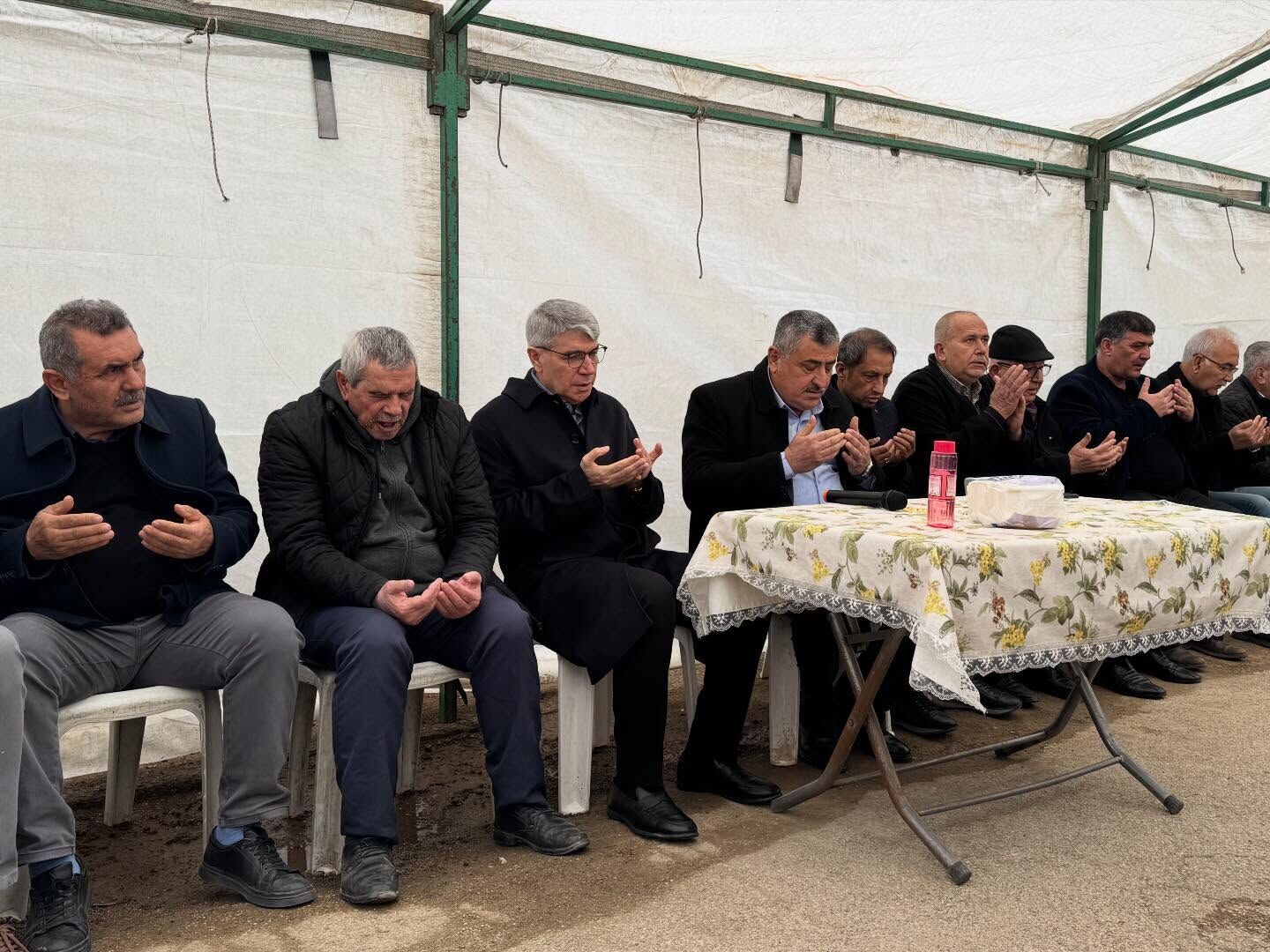 Gülsoy, Çanak Ailesinin Acısını Paylaştı (3)