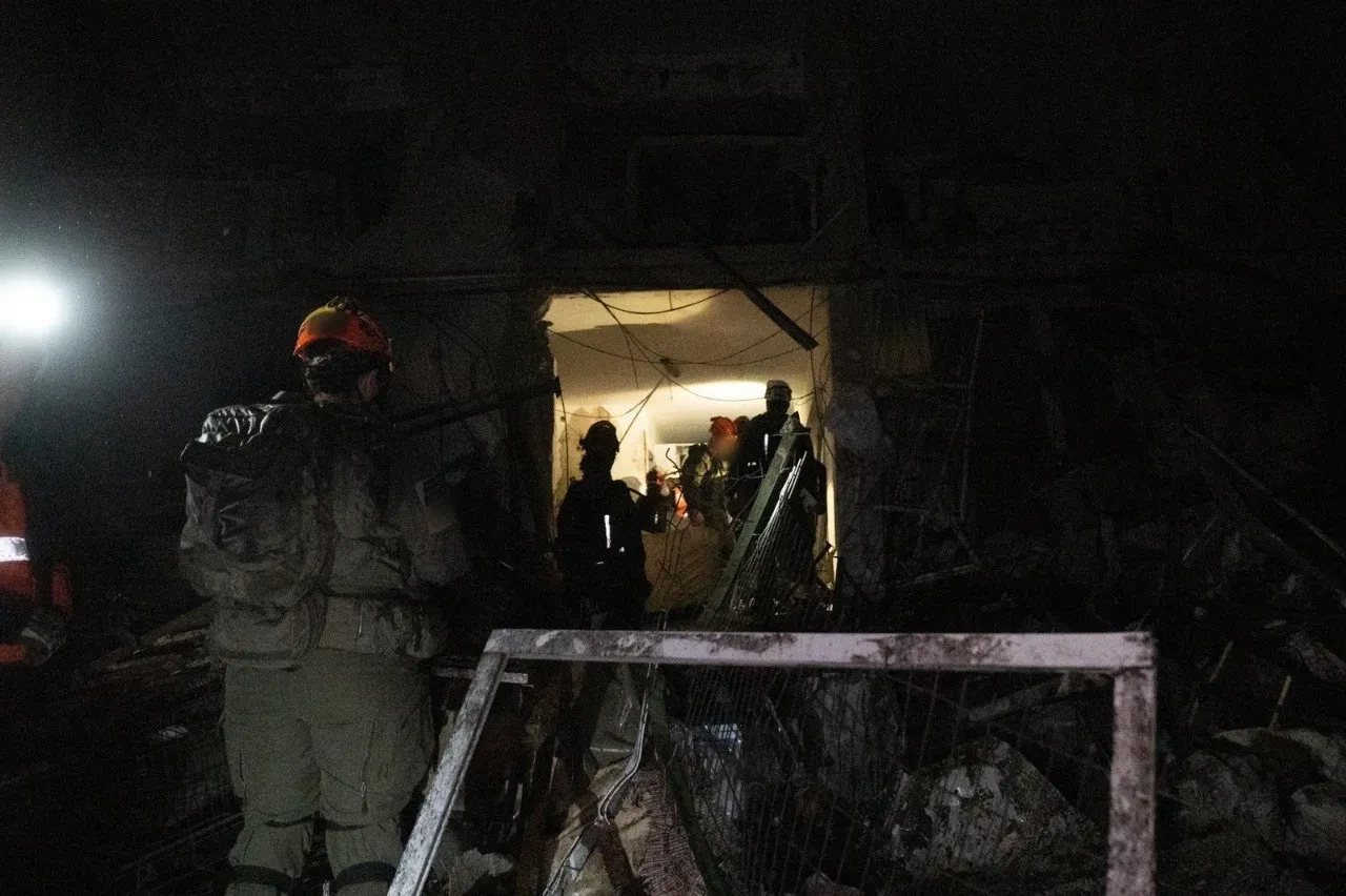 İran, İsrail’in Stratejik Noktasını Hedef Aldı (2)