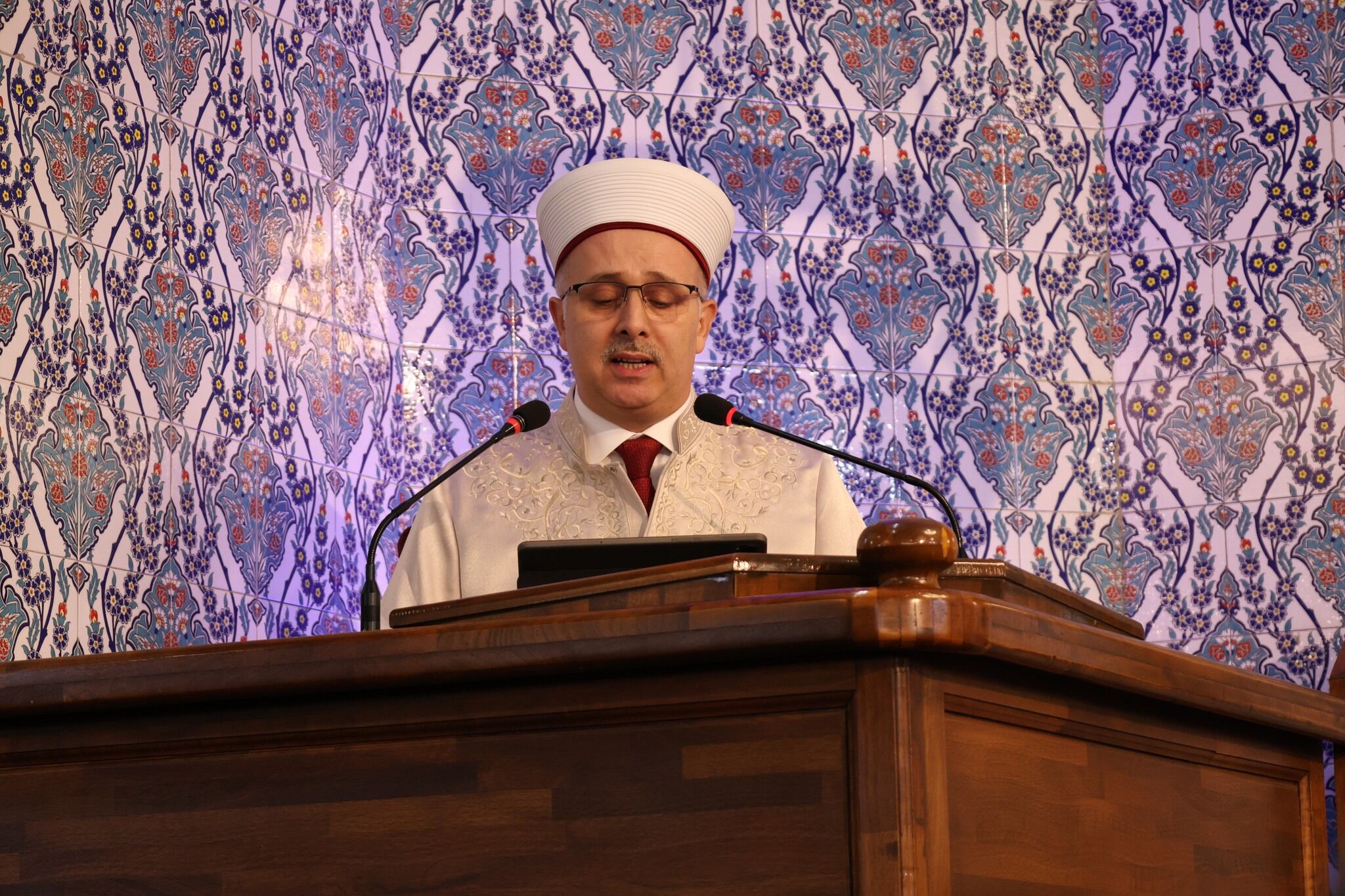 Kadir Gecesi Osmaniye Zafer Camii’nde Yoğun Katılımla İdrak Edildi (3)