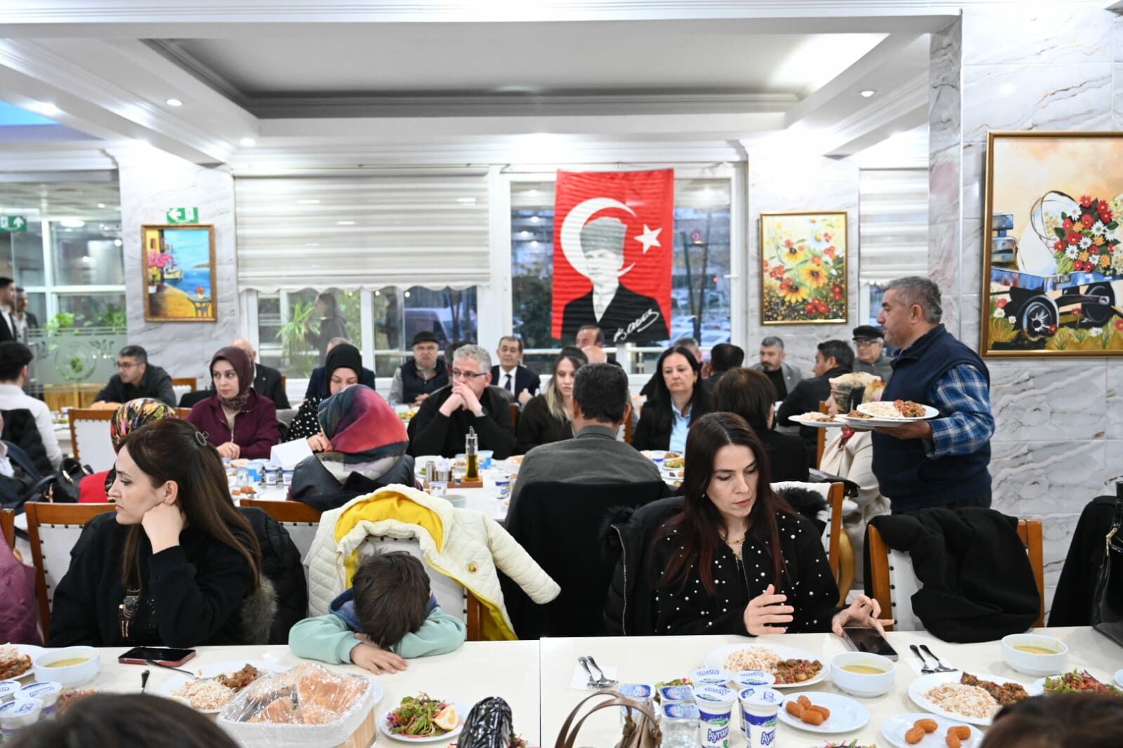 Kadi̇rli̇ Ve Kahramanmaraşlilar İftarda Buluştu (5)