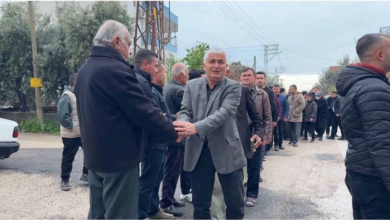 Kadirli’de Bayram Namazı Coşkusu (1)