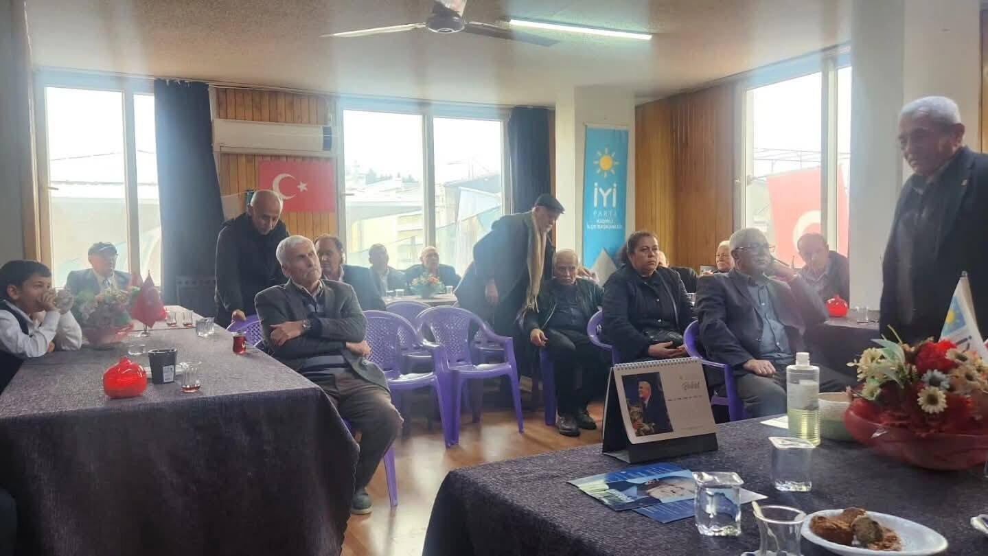 Kadirli’de İyi̇ Parti Bayramlaşma (2)