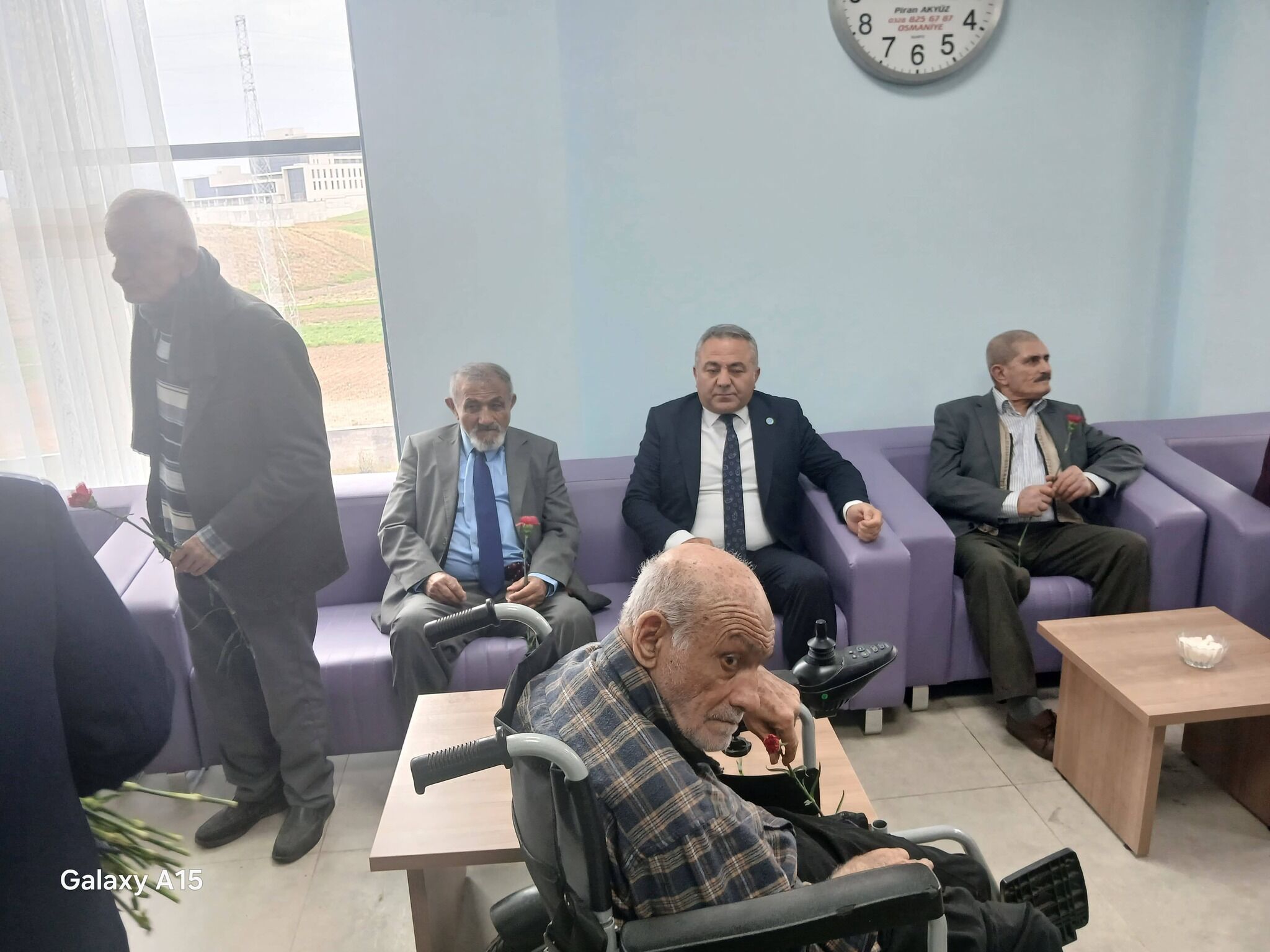 Kadirli’de İyi̇ Parti’den Huzurevine Anlamlı Ziyaret (3)