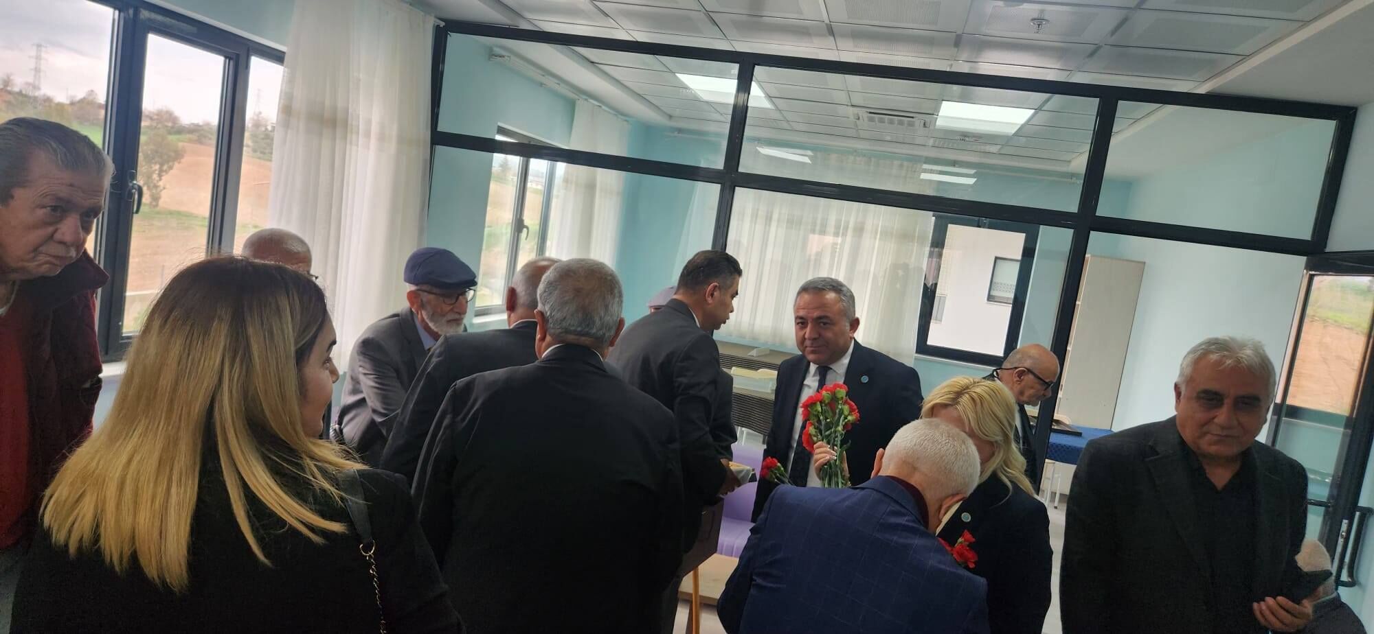 Kadirli’de İyi̇ Parti’den Huzurevine Anlamlı Ziyaret (8)