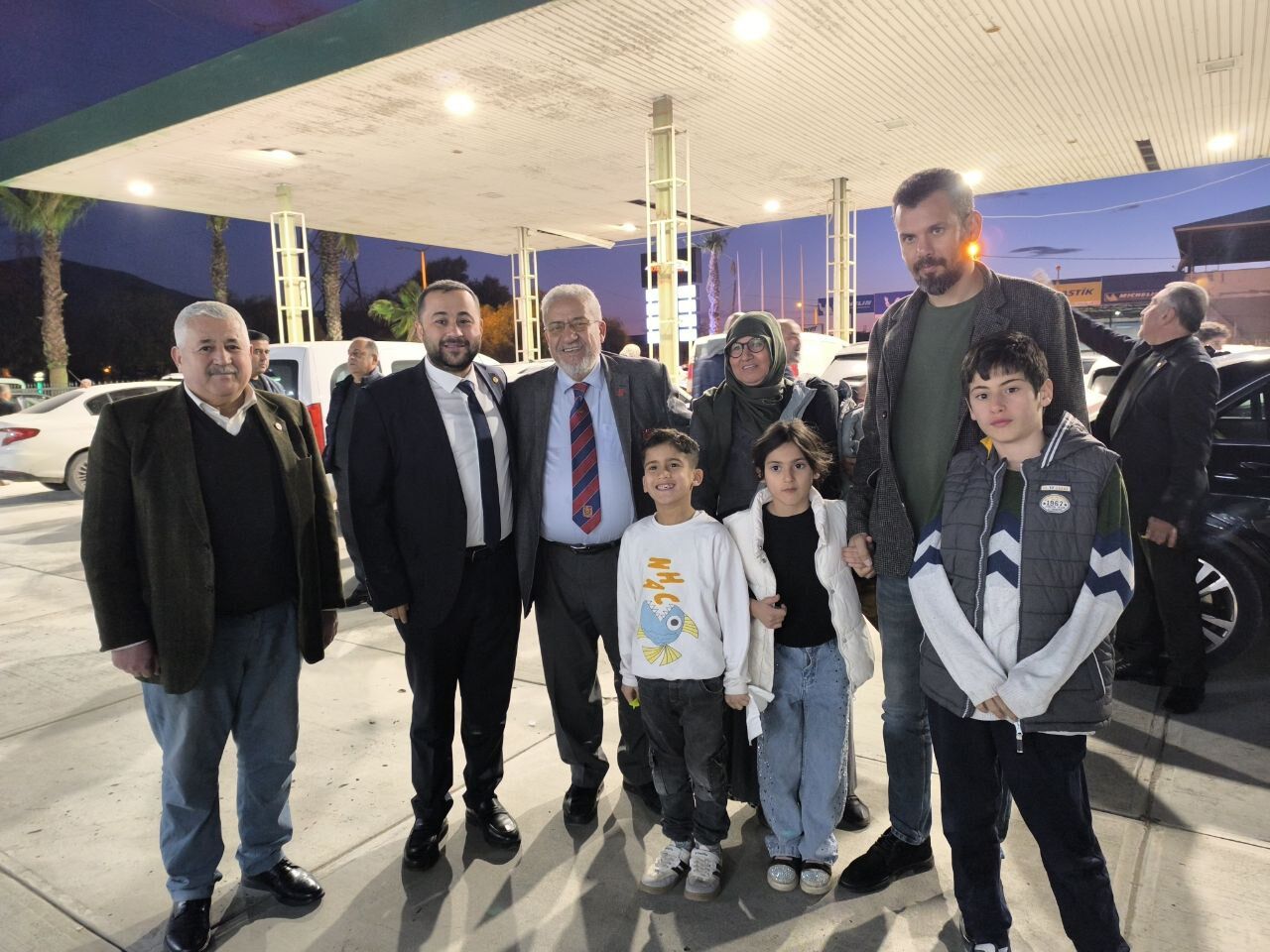 Karayiğit “Ramazan Sofraları Dayanışmamızı Güçlendiriyor” (18)