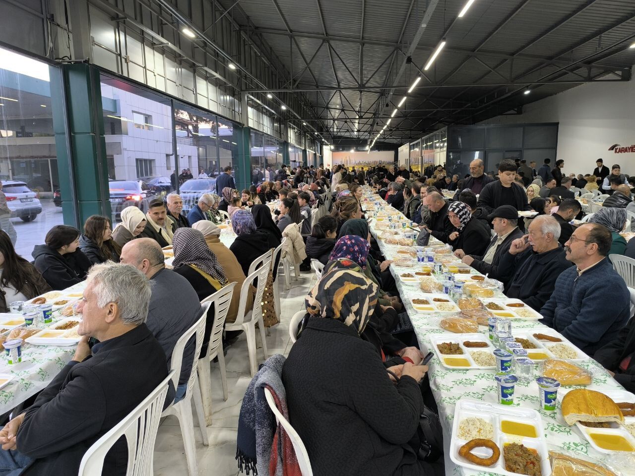 Karayiğit “Ramazan Sofraları Dayanışmamızı Güçlendiriyor” (9)