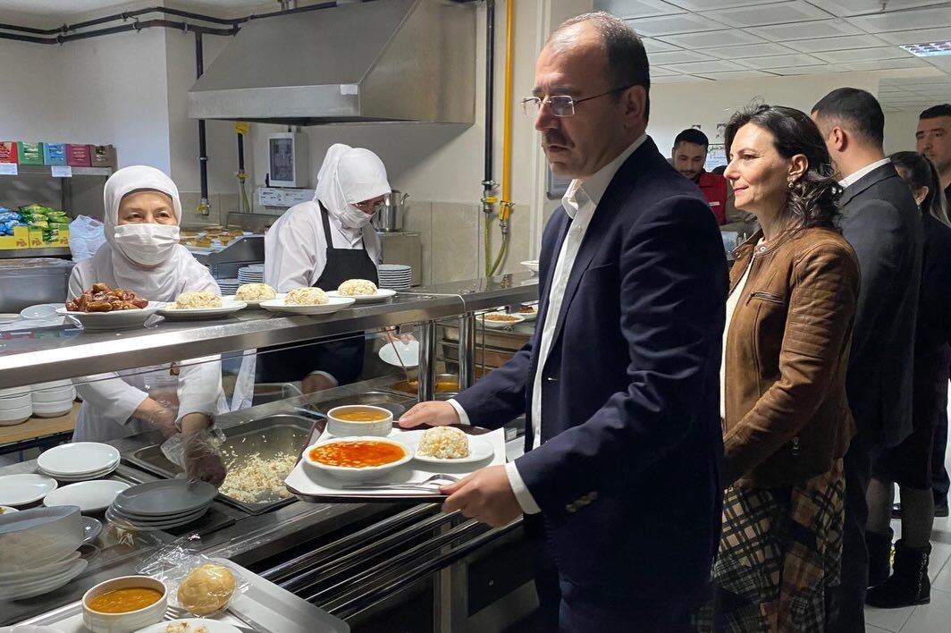 Kaymakam Dolu Öğrencilerle İftar Yaptı 4