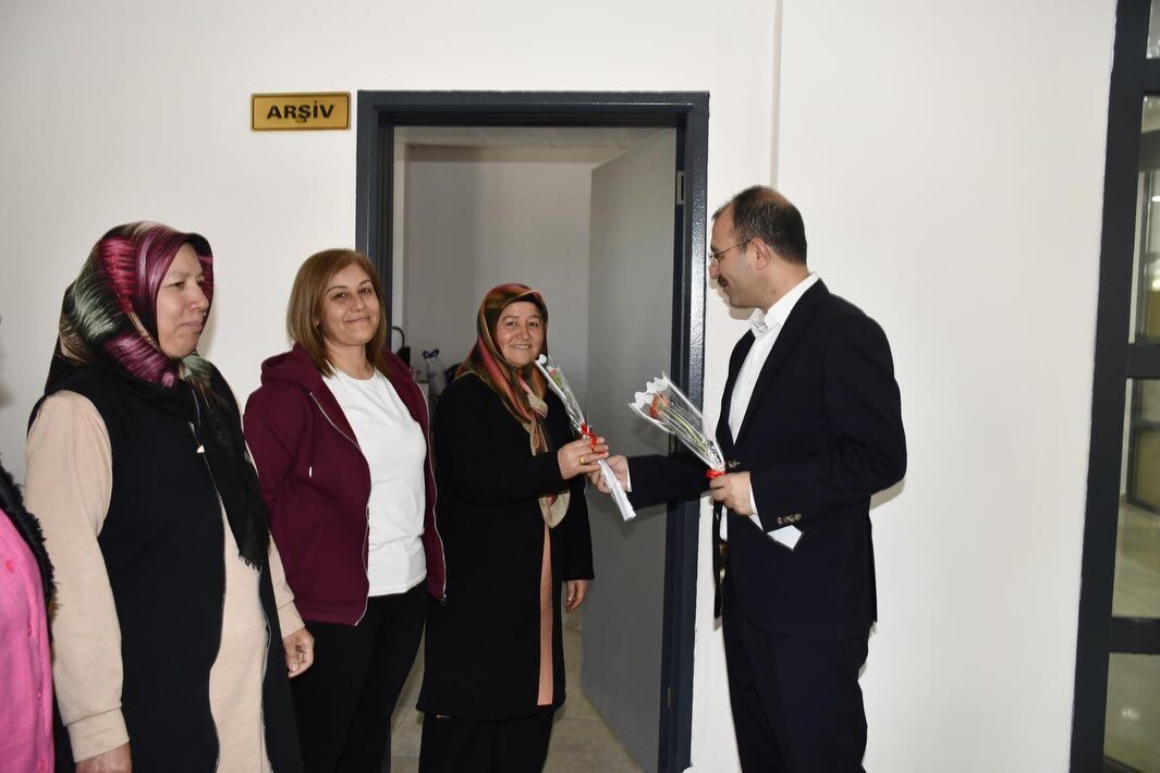 Kaymakam Dolu’dan Kadın Personele Ziyaret (3)