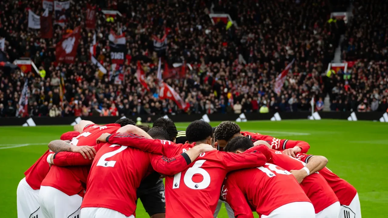 Manchester United (2)