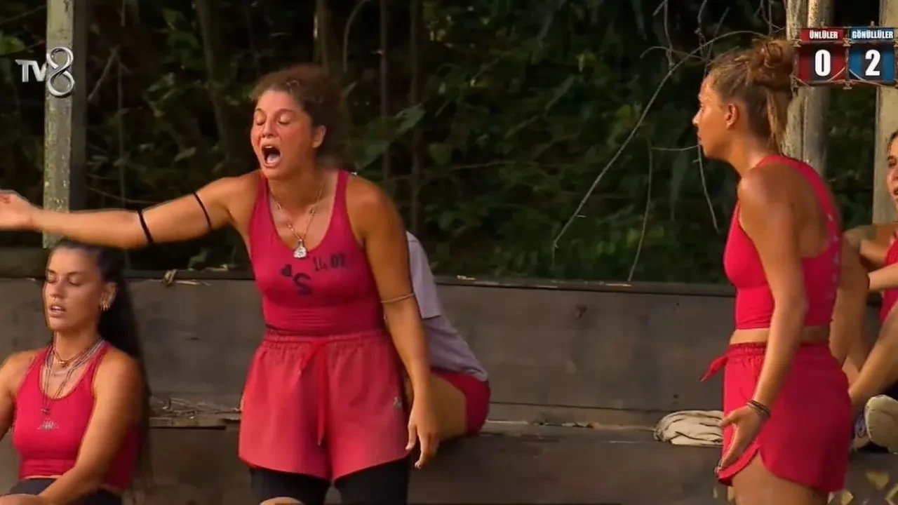 Nisanur Serenay Kavgası Sosyal Medyayı Ayağa Kaldırdı (3)