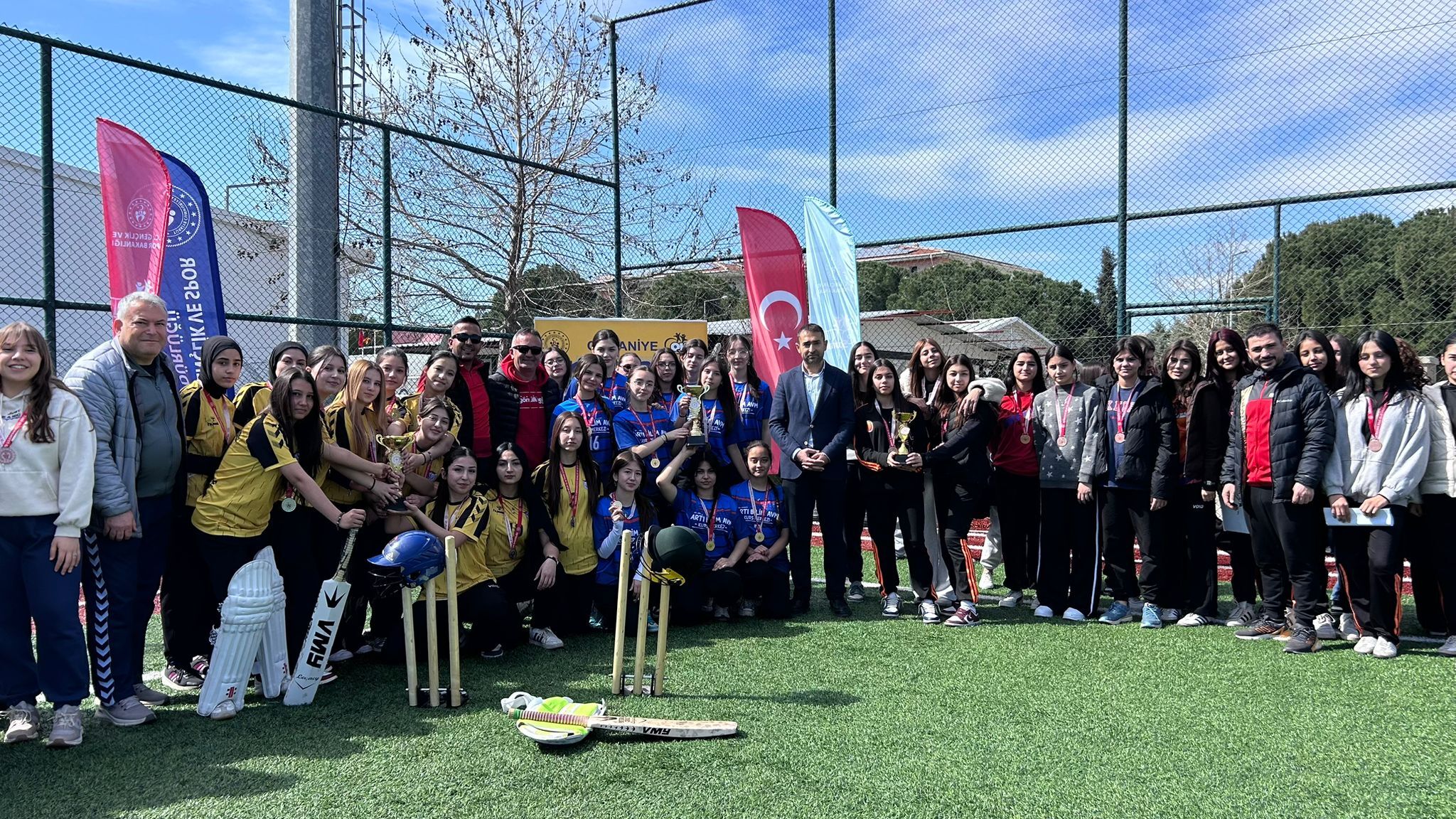 Okul Sporları Kriket Genç Kızlar Osmaniye Seçmesi Tamamlandı (9)