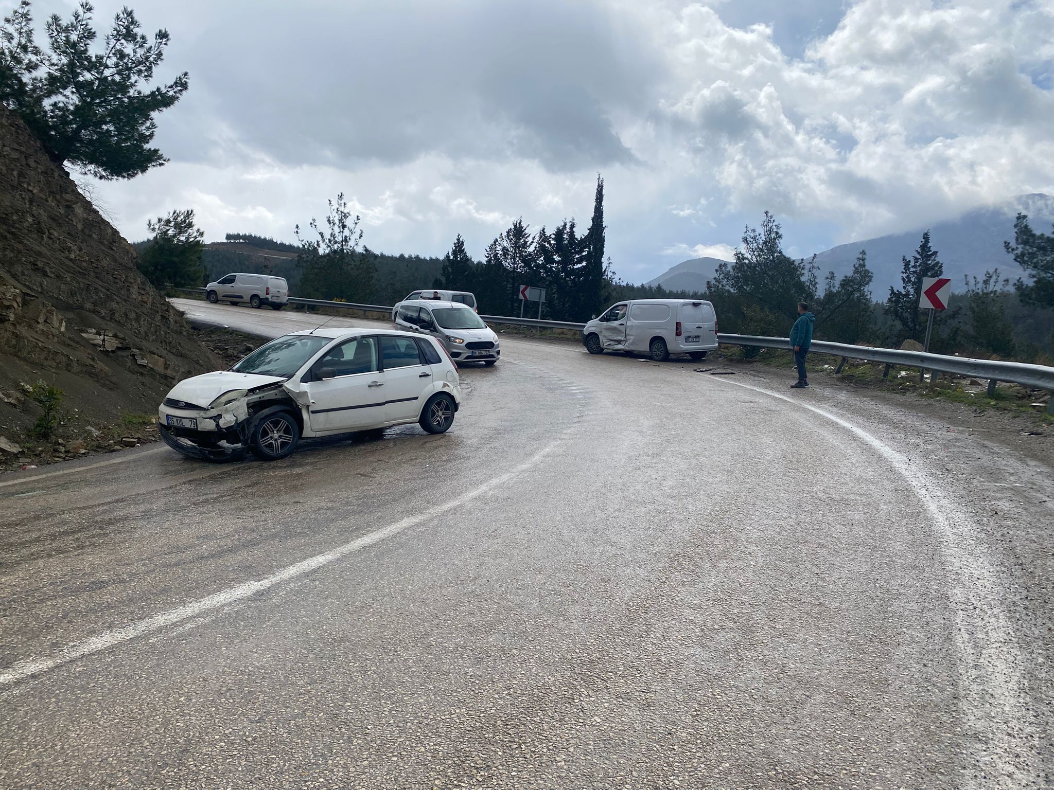 Osmaniye – Düziçi Yolunda Trafik Kazası (2)