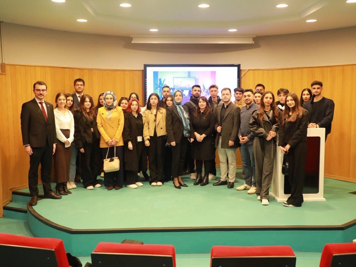 Osmaniye Öğrencilerden Ankara Medya Gezisi (7)