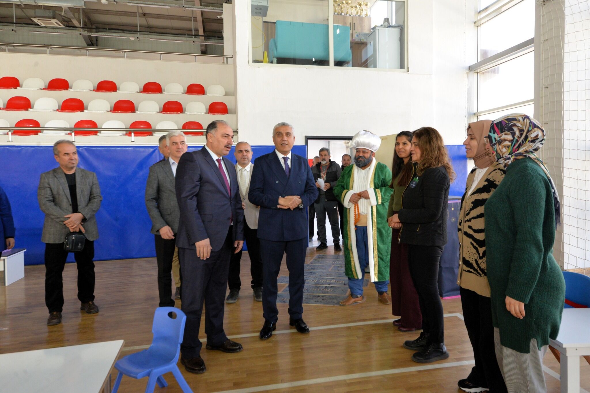 Osmaniye'de Maarifin Kalbinde Ramazan Şenliği (1)