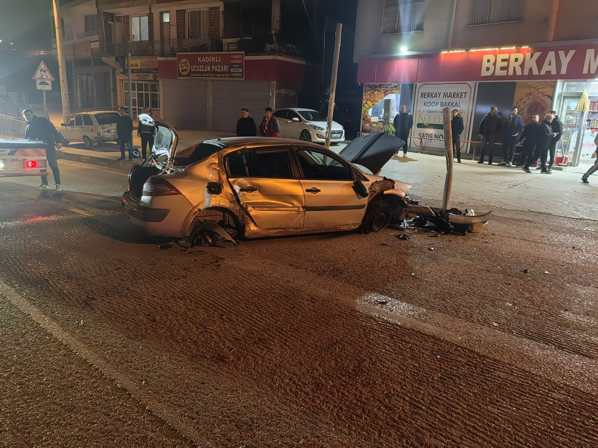 Osmaniye’de Trafik Kazası 2 Yaralı (1)