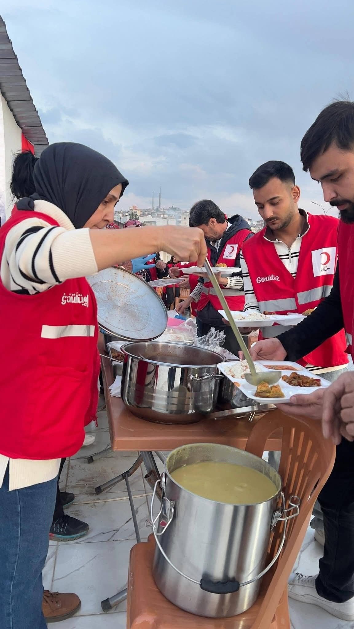 Ramazan’da Kadirli’de Dayanışma Sofrası (1)