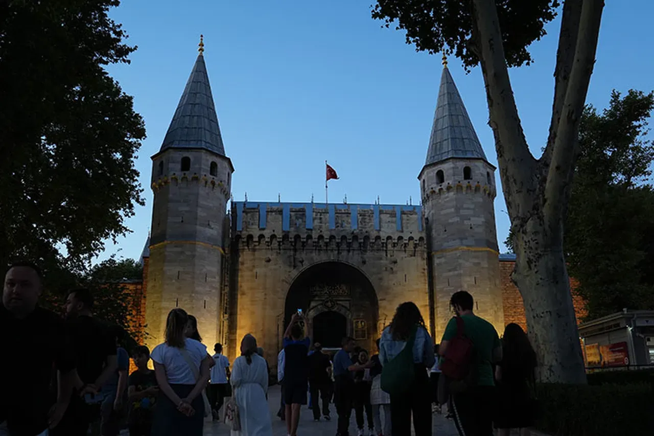 Topkapı Sarayı Bayramda Açık Mı (2)