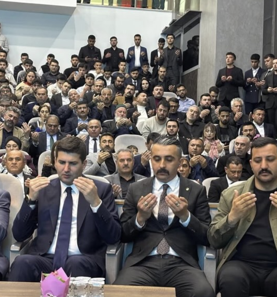 60 Gence Sertifika Verildi1