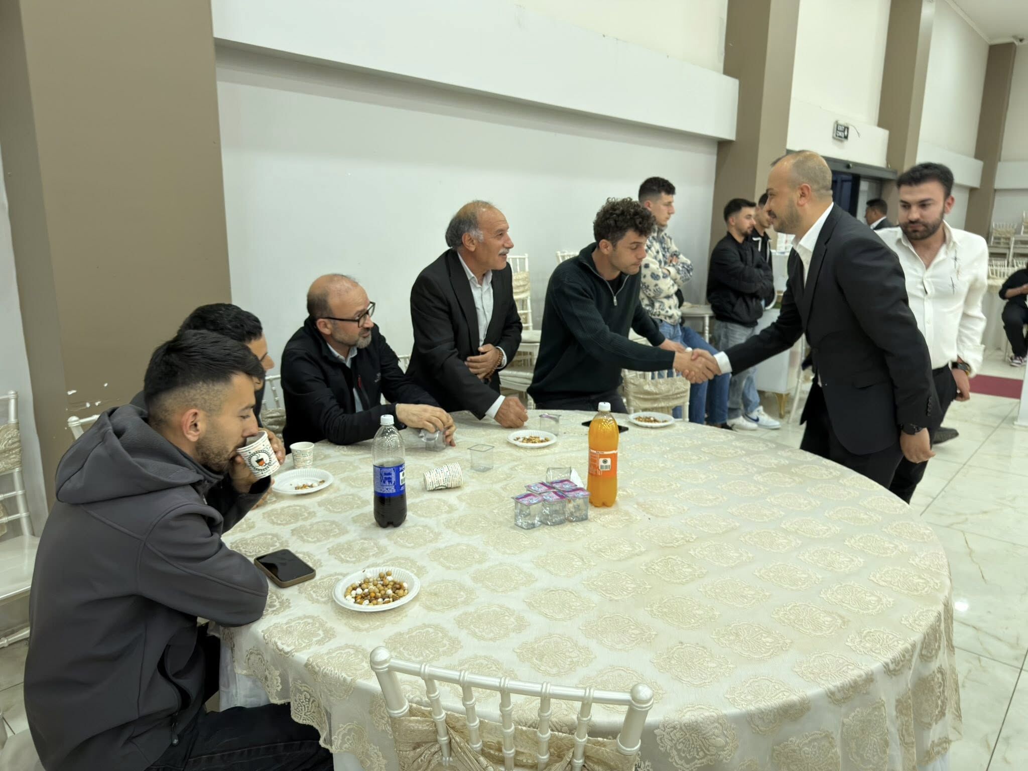 677069703 4352933381598143 1134725915739008161 N