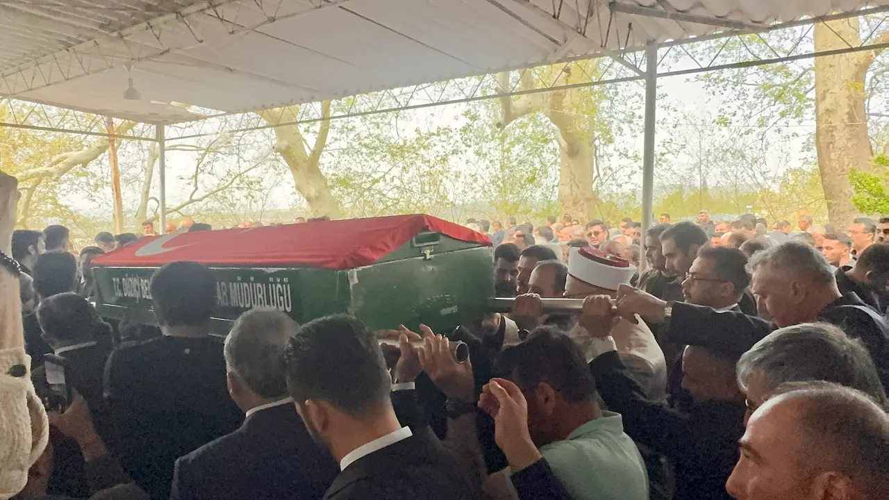 Adnan Göktürk I M G 8508 Cenaze