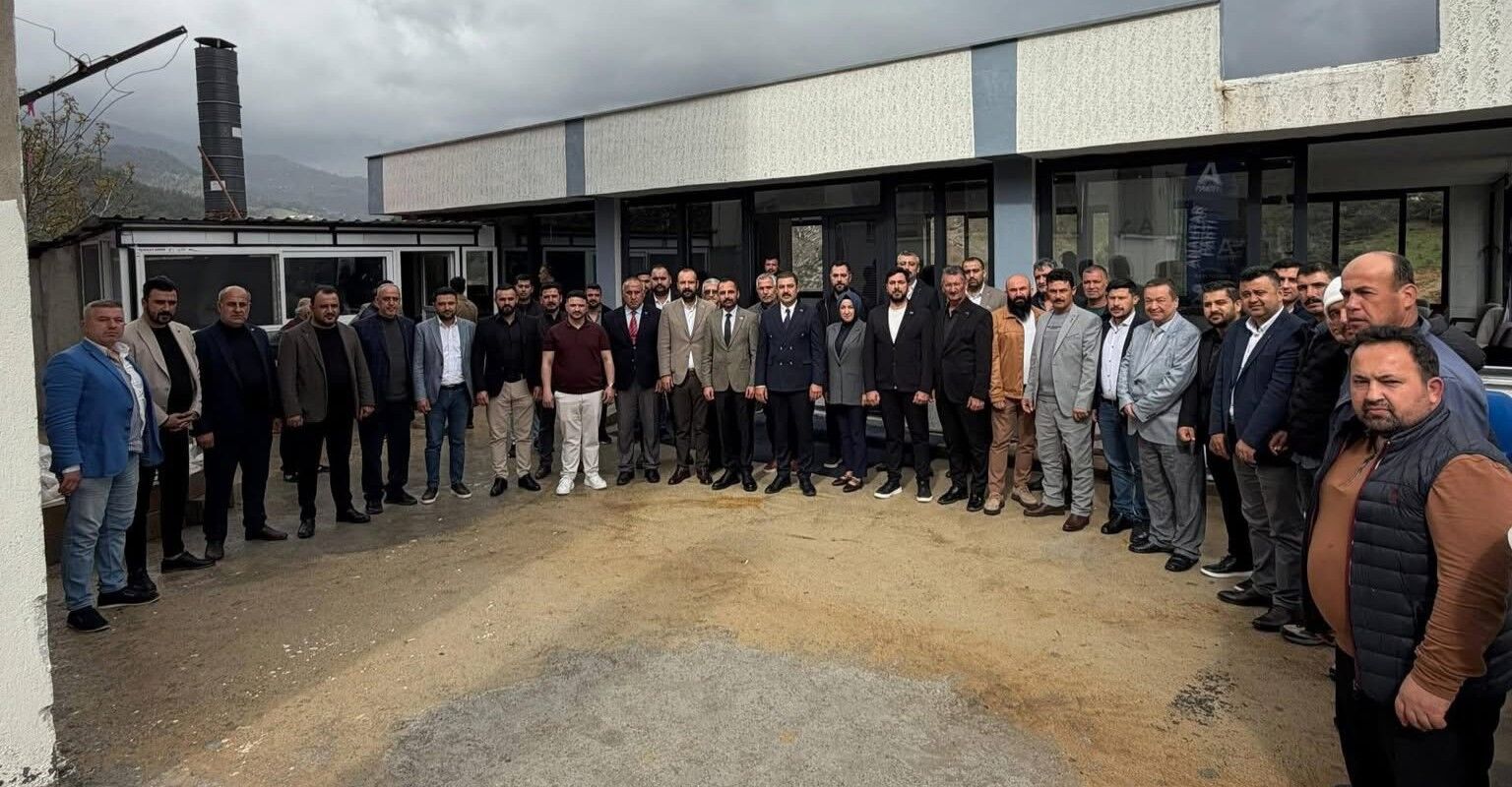 Anahtar Parti Bahçe’de Buluştu (1)