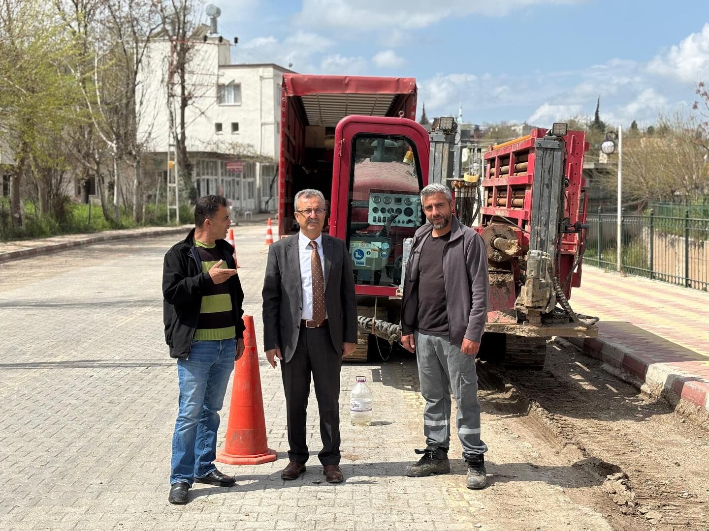 Ellek’te Doğalgaz Çalışmaları Hız Kesmeden Sürüyor (1)