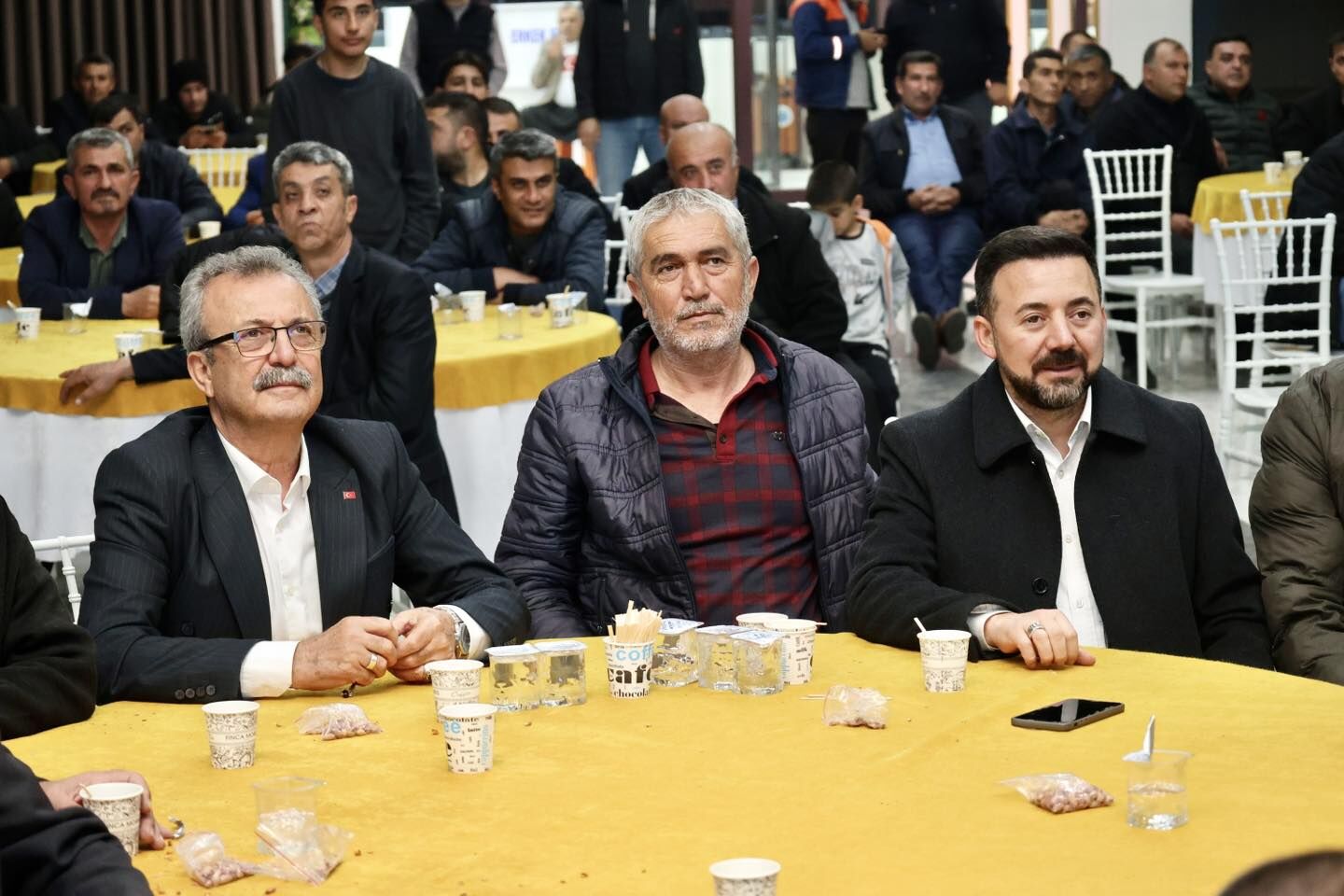 Ellek’te Tarihi Gece Dev Ekranda Milli Coşku (1)