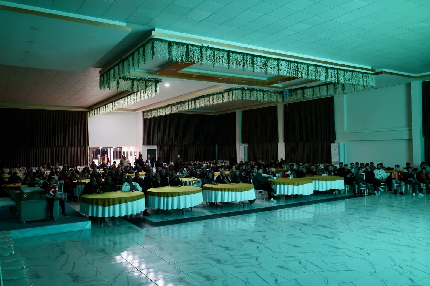 Ellek’te Tarihi Gece Dev Ekranda Milli Coşku (5)