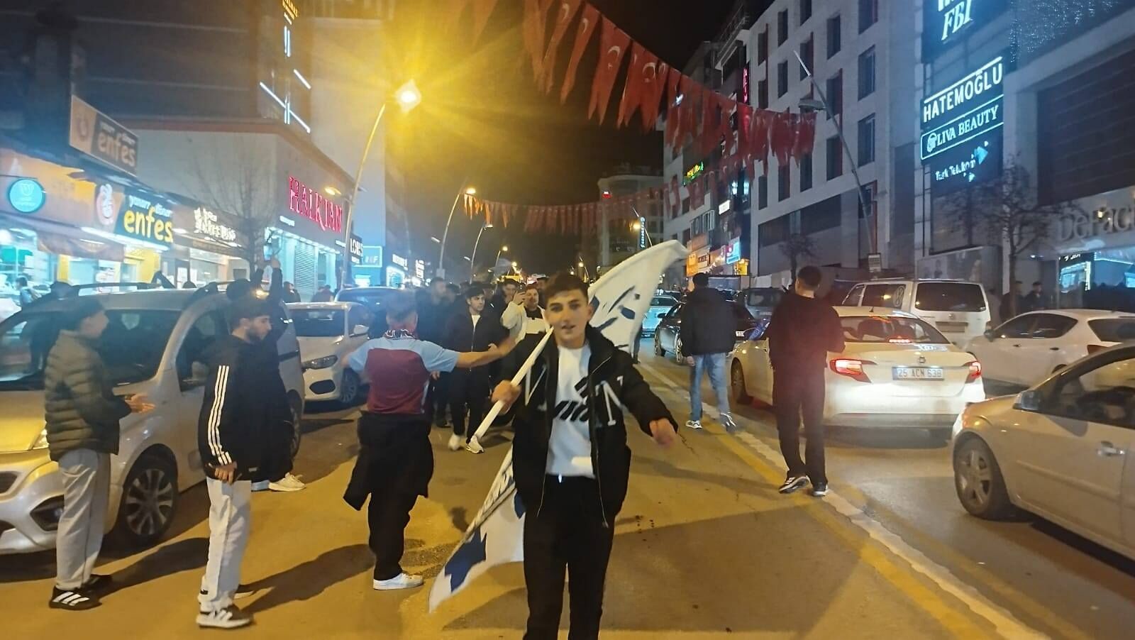 Erzurum’da Şampi̇yonluk Coşkusu (1)