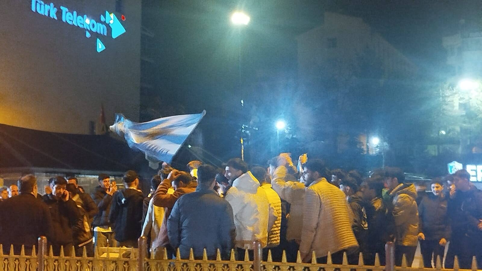 Erzurum’da Şampi̇yonluk Coşkusu (2)