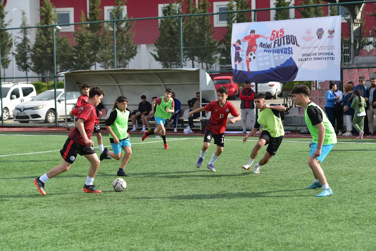 Futbol Osmaniye Polis