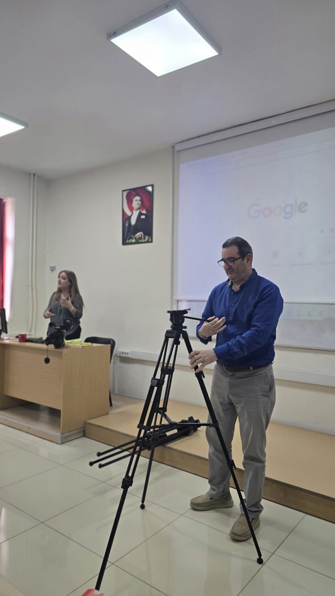 Gazeteci – Yazar Atayeter Geleceğin İletişimcilerine Işık Oldu (5)