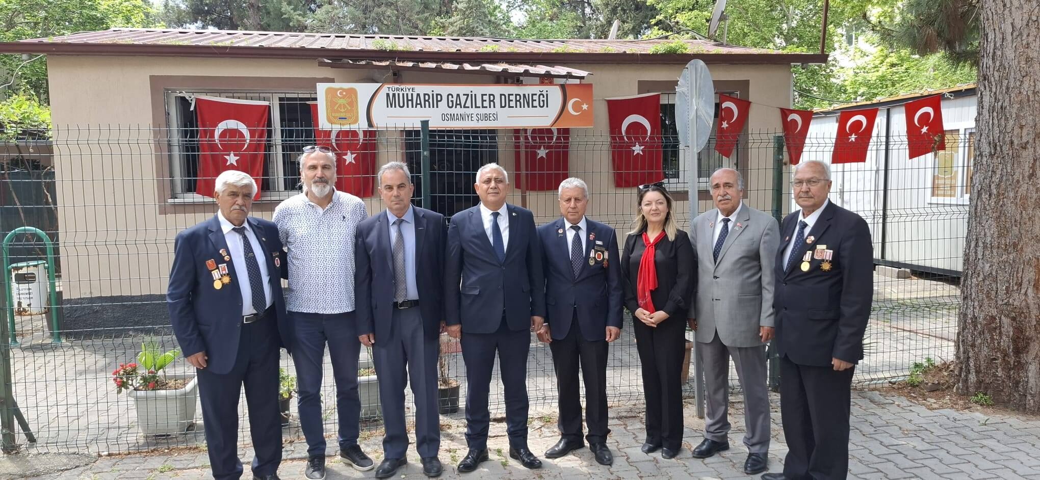 Gazilere Minnet Ziyareti Başkan Yücel’den Anlamlı Buluşma (2)