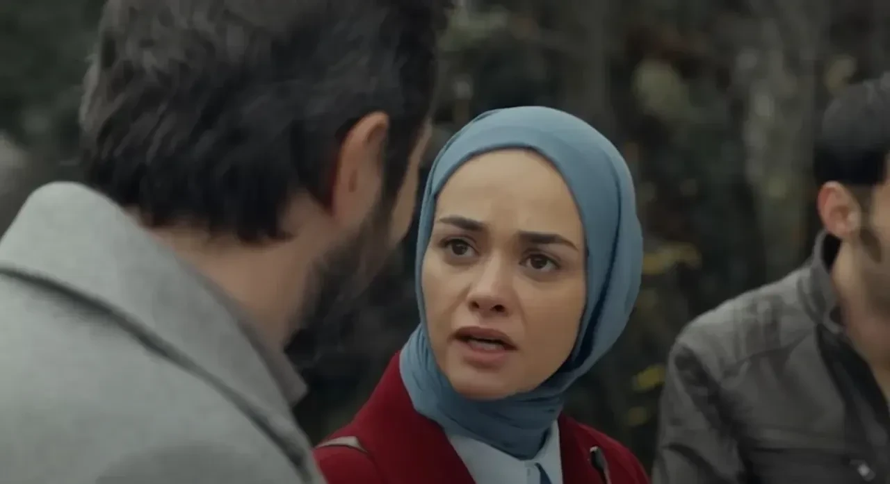 Hande Soral’dan Gassal Itirafı (1)