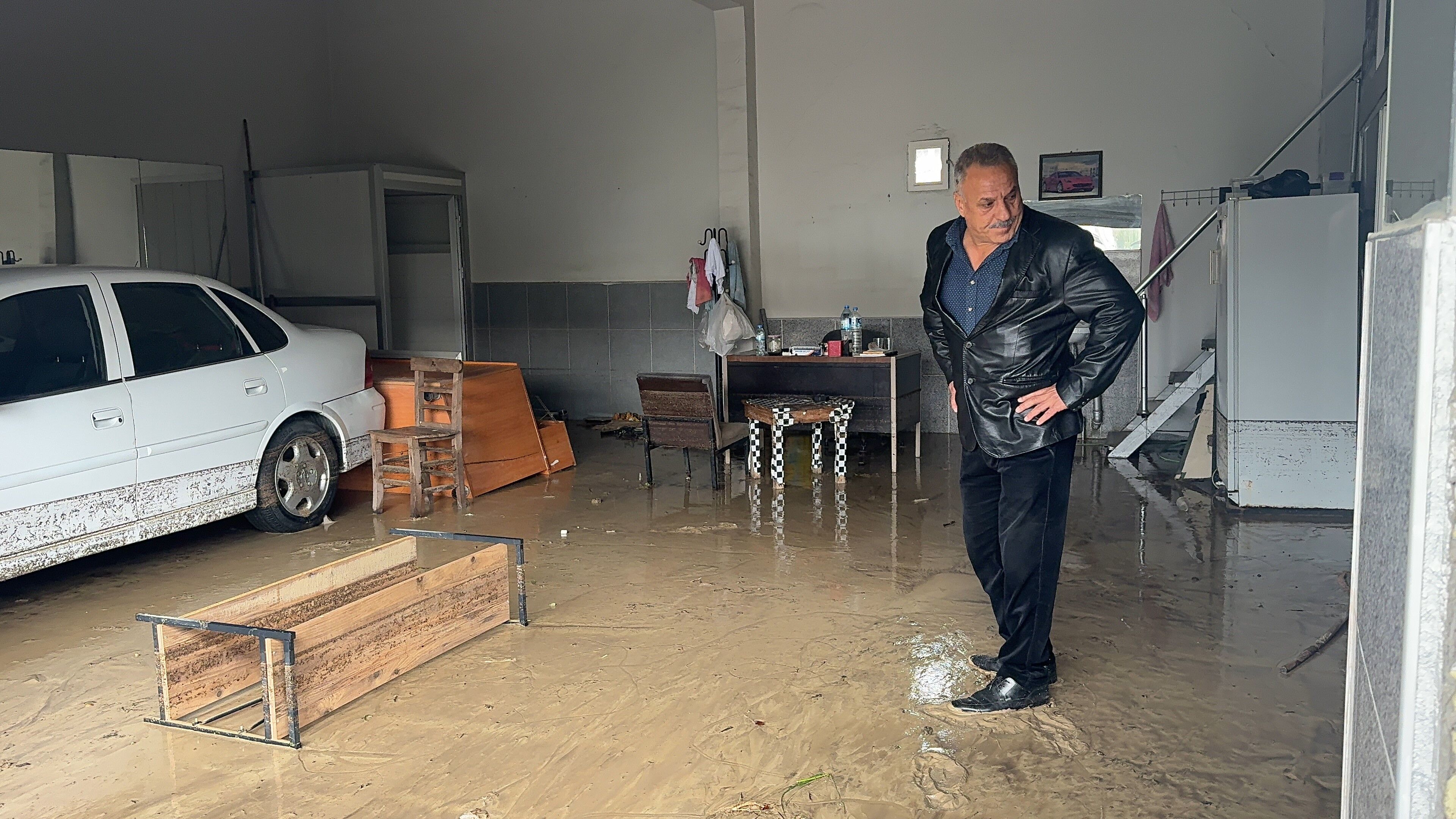 Kadirli Esnafı Selin Yaralarını Sarmaya Başladı (3)