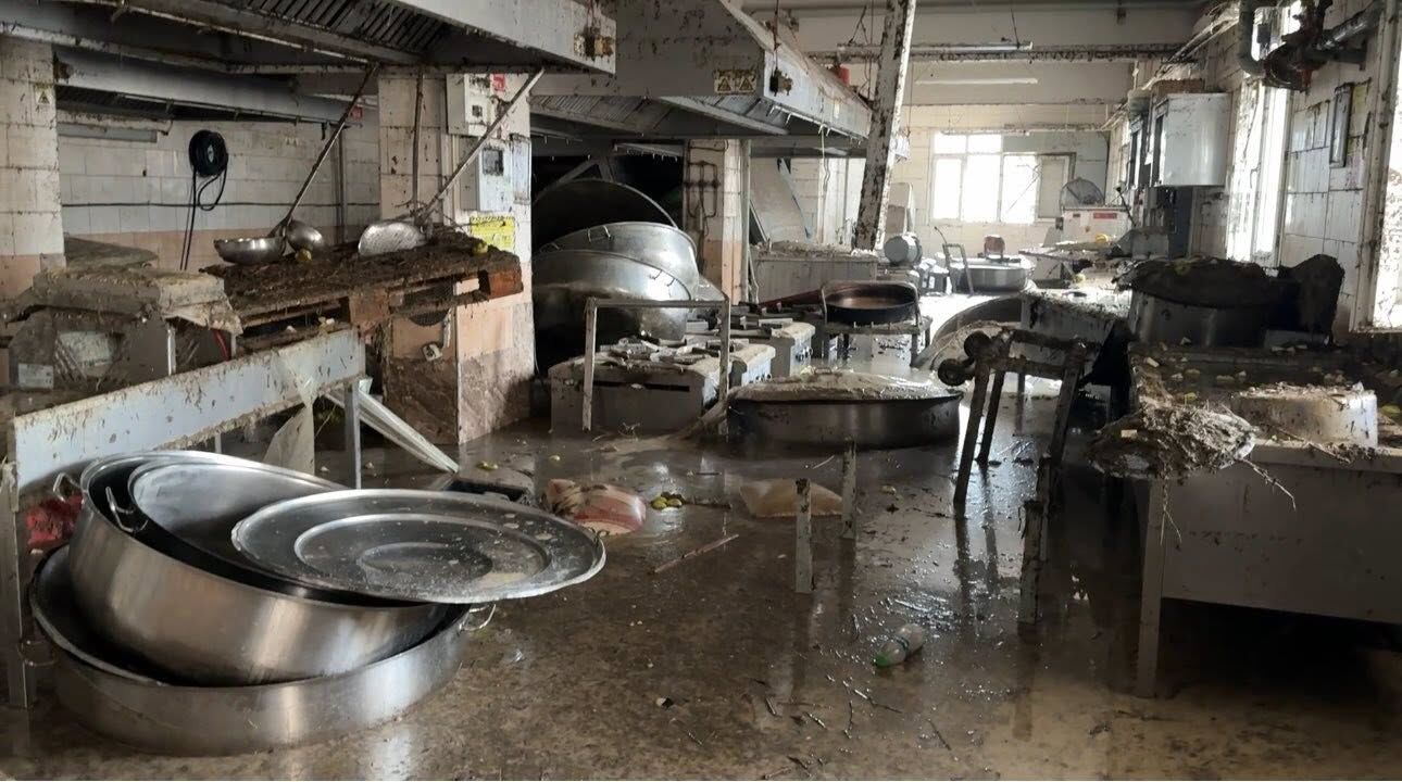 Kadirli’de Öğretmenevini Sel Vurdu (2)