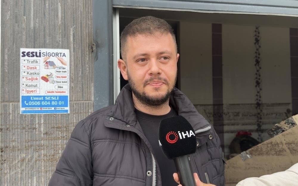 Kadirli’de Selde Mahsur Kalan Kediler Kurtarıldı+ (3)