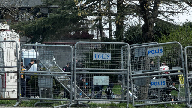 Konsolosluk Yakınında Saldırı33