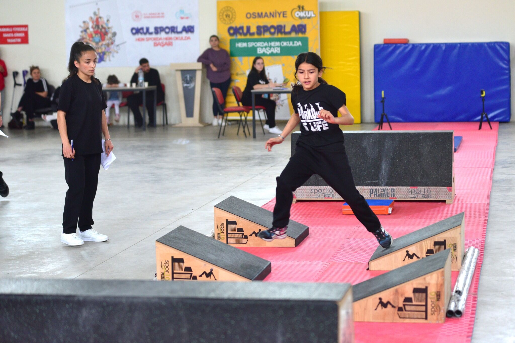 Osmaniye'de Minikler Parkurda Yarıştı (3)