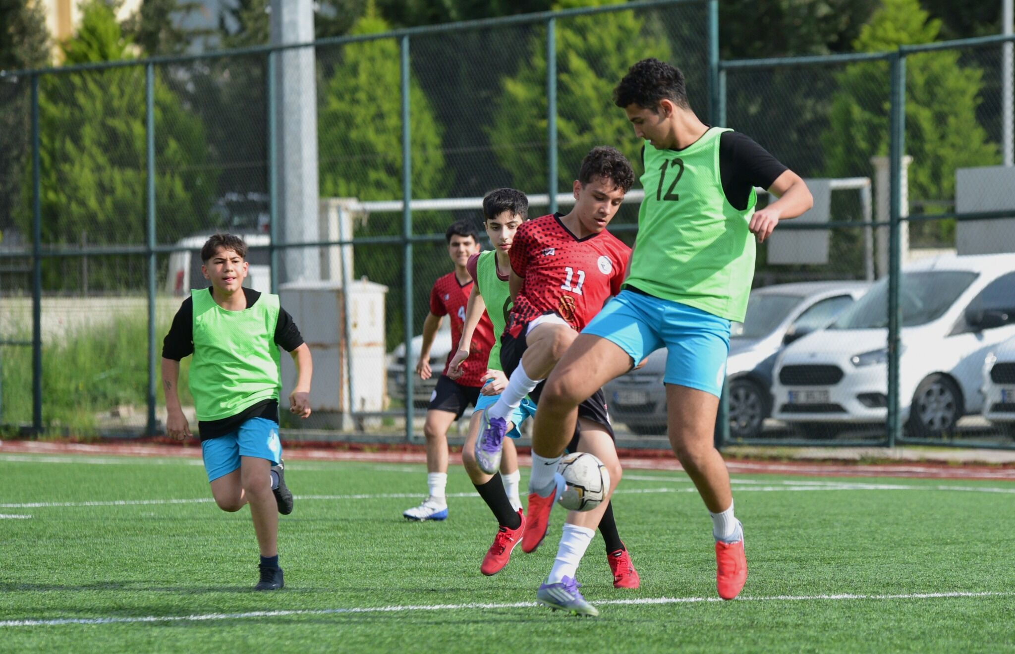 Sokaklar Bizim, Gelecek Güvende 5X5 Futbol Turnuvası Başladı (4)